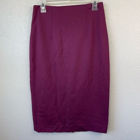 Halogen Maroon Stretch Fit Midi Skirt Size 8 EUC - Picture 1 of 6